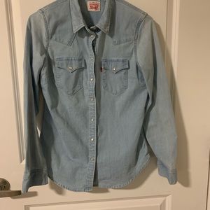 LEVIS denim shirt women small